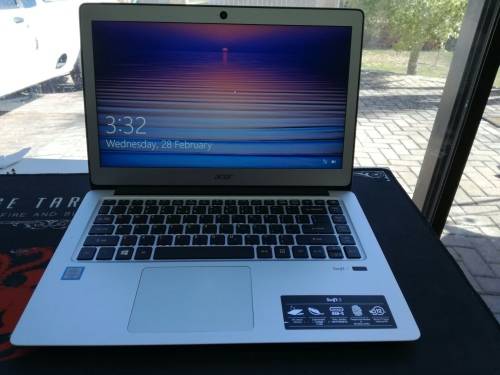 ***BRAND NEW***WOW, WHAT A BEAUTY!***ACER SWIFT 3*i5-6200U*6TH GEN i5*8GB RAM*256GB SSD*